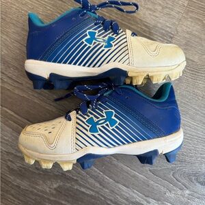 Under Armour Kids Blue and White Baseball Cleats
